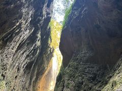 -龙水峡地缝景区
