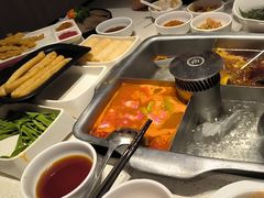 -海底捞火锅(杭州庆春路夜宵主题店)
