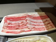 -海底捞火锅(新松江路生日主题店)