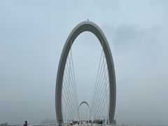 -南京眼步行桥