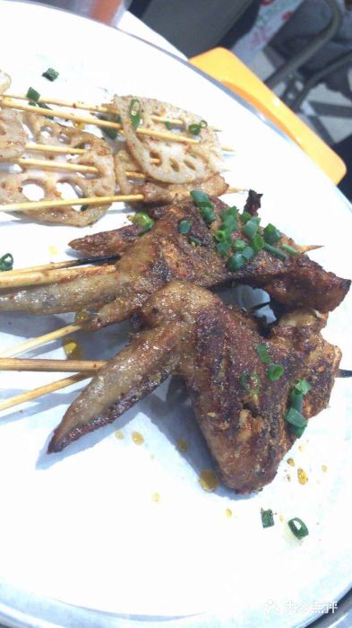 北二楼长沙地标大排档(创始店)烤雞翅图片