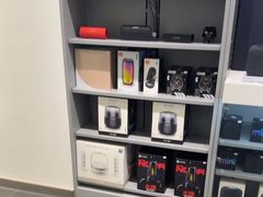 -Apple授权专营店(宝山万达店)