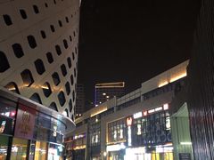 -宝龙城(杭州滨江店)