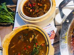 -贤合庄卤味火锅(时代广场店)