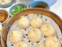 -馋三尺蟹粉小笼(人民广场店)