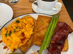 -Common Table · Brunch & Coffee