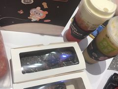 -奈雪的茶(湖滨银泰in77C区PRO店)