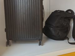 -安东易迷你自助仓储寄存仓库(草桥店)