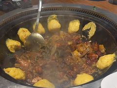 -万里闯关东铁锅炖菜馆(高新旗舰店)