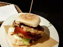 经典白帐篷双层肉饼-野草莓自由市场