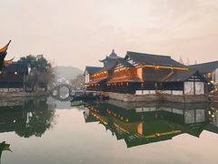 -鲁镇