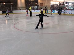 -冰纷万象滑冰场(二七万象城店)