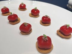 -馋遇江南·精致湖景雅宴(东方之门店)