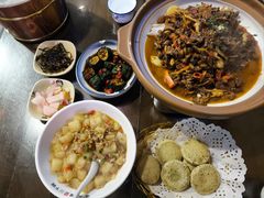 -富正毅三下锅·湘西韵味(天门山索道店)