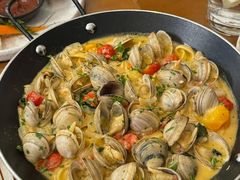 -Mark&Mars Restaurant