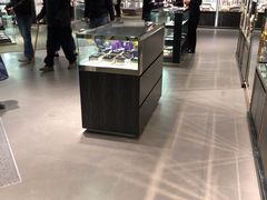 -Gucci(首创奥特莱斯店)