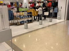 -优衣库(苏州天虹CCMall石路店)