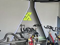 -天行健连锁游泳健身(新香洲店)