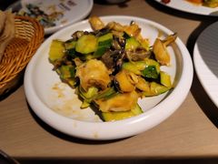 -前海沿·青岛菜(李沧万达店)