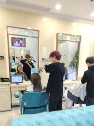 -SOLO Hair Salon