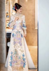 -衣贝姿婚纱礼服馆