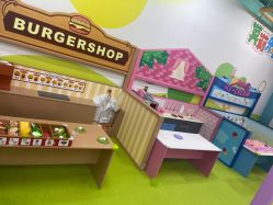 -莫莉幻想儿童乐园(北京顺义华联店)