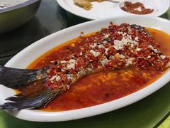 -雪湖煜辰鱼头老店(雪野湖店)