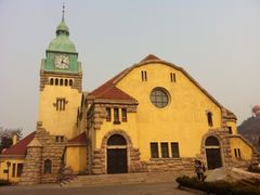iphone_upload_pic-青岛市江苏路基督教堂