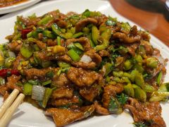 怪味牛柳-恩宏德餐馆(平山道店)