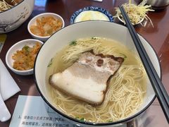 -百年老字号·观振兴蟹黄面·三虾面·苏式面(观前街富仁坊巷店)