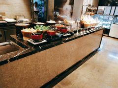 自助取餐区-绿城玫瑰园酒店-遇见19楼餐厅(舟山绿城玫瑰园酒店店)