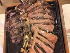 -奥斯特牛排馆(美第奇宫店)