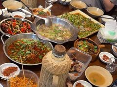 -谢老五跷脚牛肉·非遗传承店