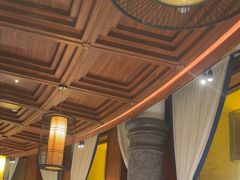 -八府香鸭·啫啫煲(华山路店)