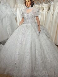 -厦门苏迪尔婚纱礼服批发零售/男装定制