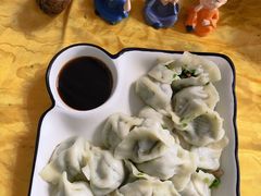 -天天向上素食餐厅(五台山店)