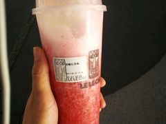 奶酪红草莓-LELECHA乐乐茶(上海五角场万达广场店)