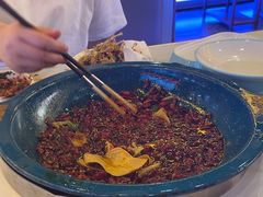 -渔香岛美蛙鱼头火锅(黔灵山公园店)