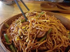 特色卤面-小六汤包砂煲菜(文景路店)