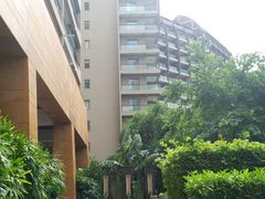 -三亚湾海居铂尔曼度假酒店