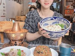 -蜗牛小馆醉乡民谣云南菜(惠新西里店)