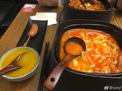 -阿香米线(凯德广场.1818店)