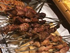 王者荣腰-喝丢一只鞋海鲜烧烤·海肠捞饭(东关街店)