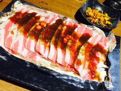 -鑫釜山海鲜烧烤(鑫丰国际店)