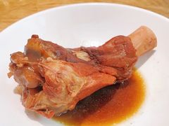 金牌酱棒骨-上关雪東北菜(中房金谊店)