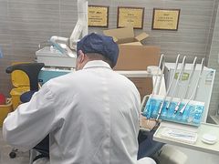 -上海仁爱医院口腔科 · 种植