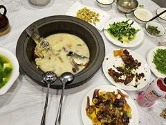 -泸沽肴(泸沽湖大洛水村农村信用社旁店)