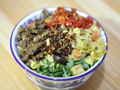 -王菊美食街·王菊面馆(总店)