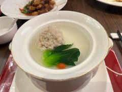 蟹粉鮰鱼狮子头-黄嘉喜来登酒店-采悦轩中餐厅(滨江中路店)