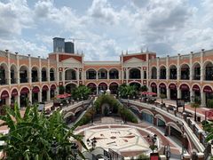 -佛罗伦萨小镇广佛名品奥特莱斯(疏港路店)